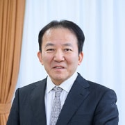 植木 敏晴