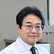 直居靖人