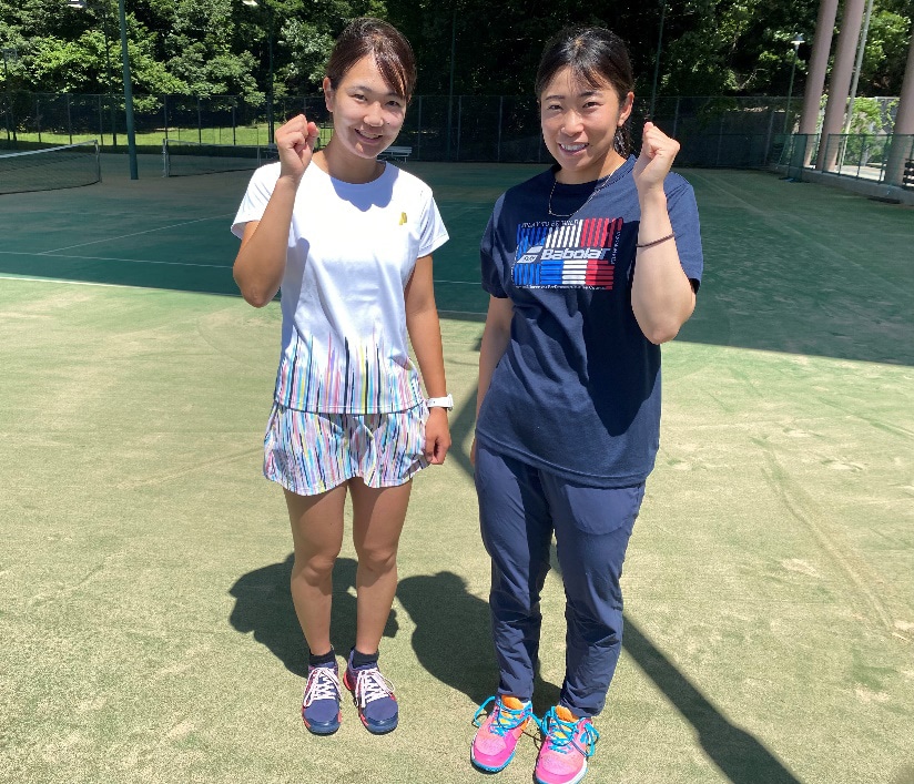 　代表の松本選手（右）と西尾選手（左）