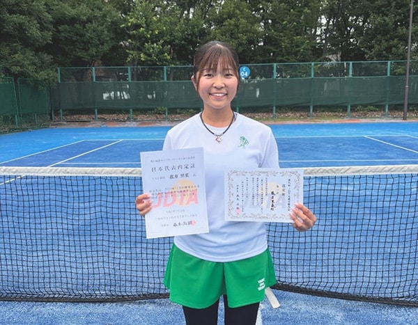 菰方里菜選手