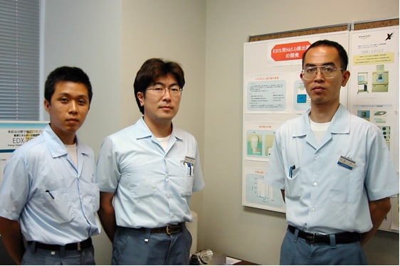 製品化を共にめざした後輩たちと