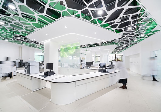 ラボ 環境・健康イノベーションセンター