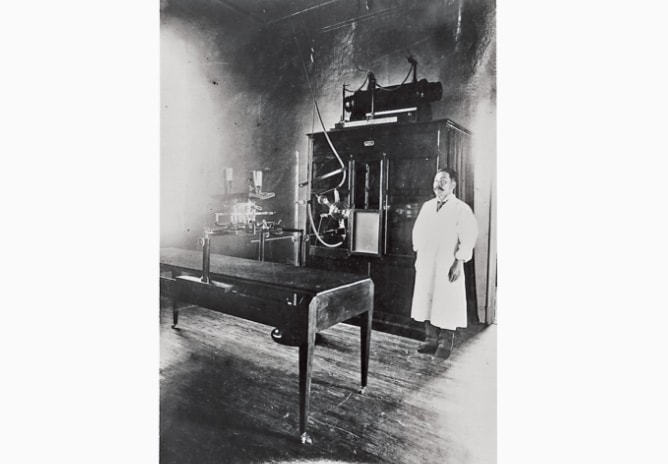 交流電源を使用した国産最初の大型医療X線装置