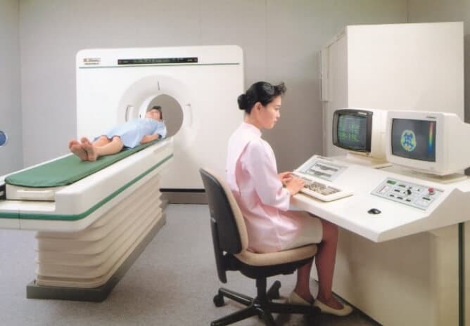 「HEADTOME IV」を共同開発