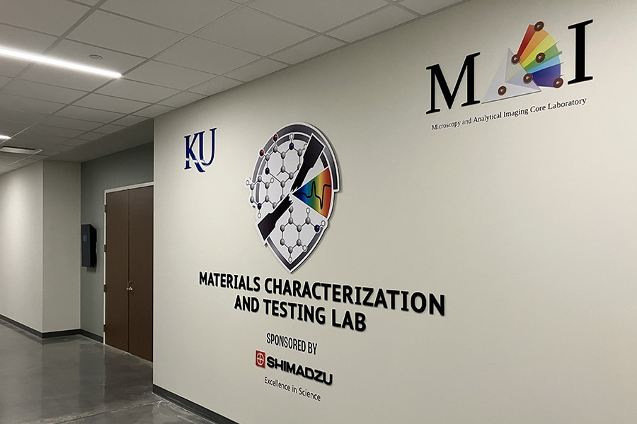共同ラボ「MATERIALS CHARACTERIZATION AND TESTING LAB （SPONSERD BY SHIMADZU）」