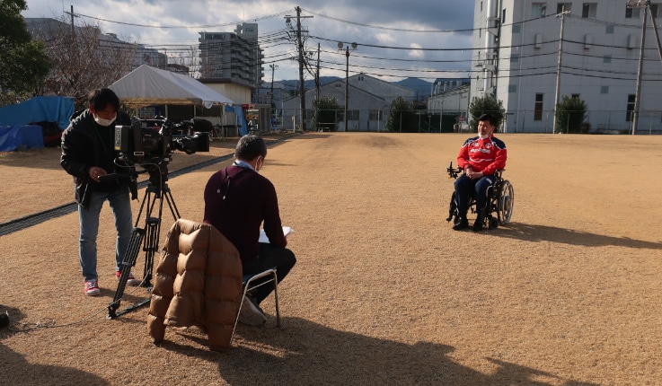 NHK総合テレビ「サンデースポーツ」の取材を受ける中川将弥