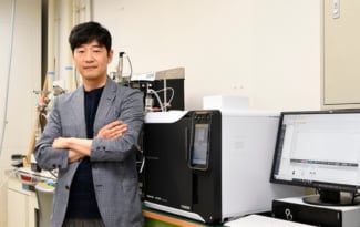持続可能な社会への切り札に ナノレベルの触媒技術で世界を変える研究者