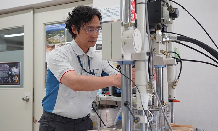 営業と技術　二足のわらじを履きこなす