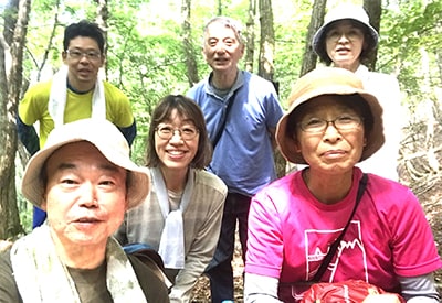 栃の実拾い