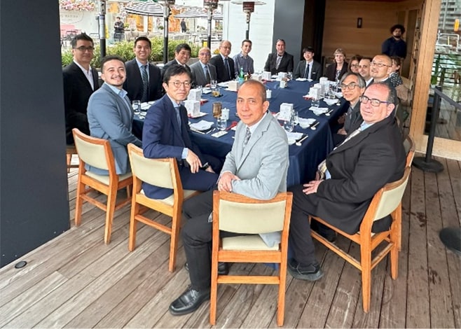 米国本社