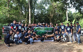 世界各地で取り組む島津グループの森づくり活動