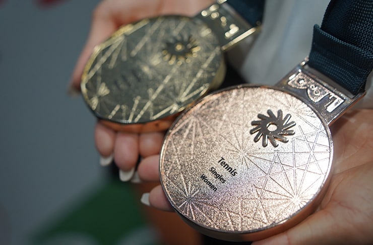 シングルスの銅メダルと、ダブルスの金メダル 