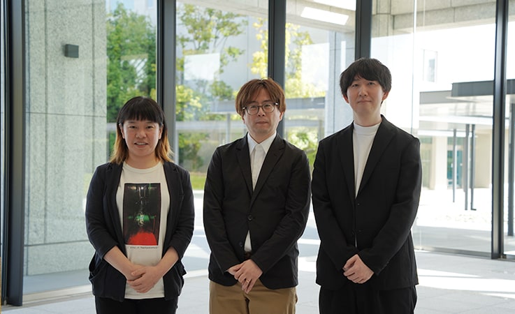 左から　株式会社ADKマーケティング・ソリューションズ　阪脇 麻沙子さん、監督 徳野 鉄雄さん、 株式会社スタジオKAI プロデューサー　福盛 博一さん