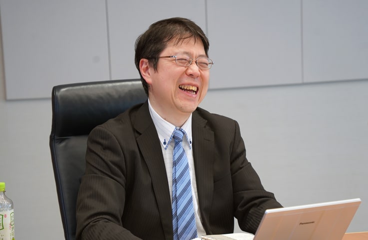 島津製作所 営業本部 国内営業ユニット インダストリー営業部 副課長の村田直隆