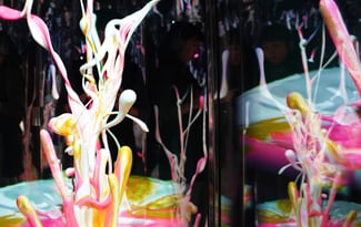 産学共同研究成果のメディアアート 「Zero Gravity Art」カプセルを大阪・関西万博で展示