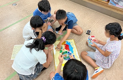 当社オリジナルカードゲーム「bidi」