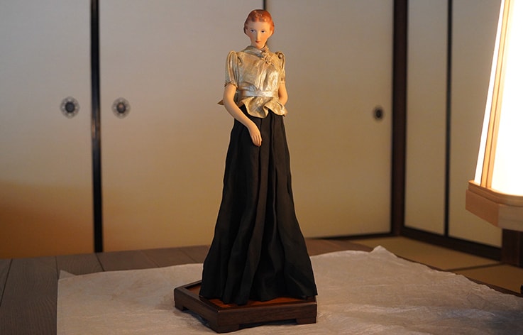 修復された人形