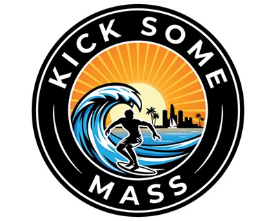 「Kick Some Mass」ロゴ