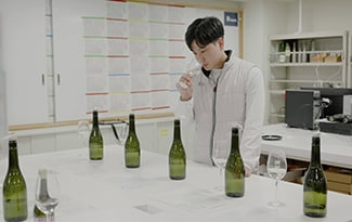 獺祭×SHIMADZU 日本酒の魅力をサイエンスの側面から世界へ