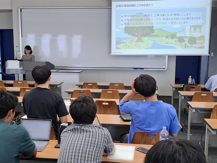 大学での講義の様子