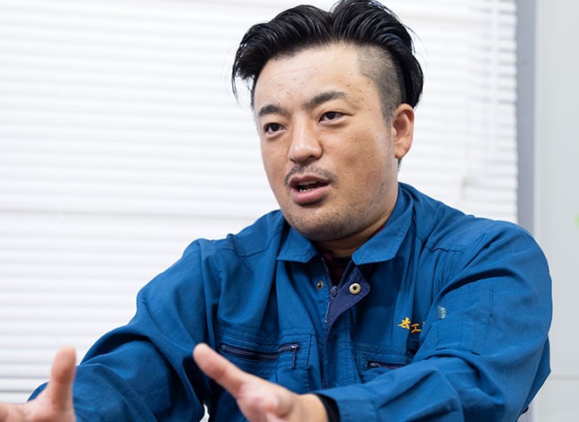 建築部　建築工事一課　主任