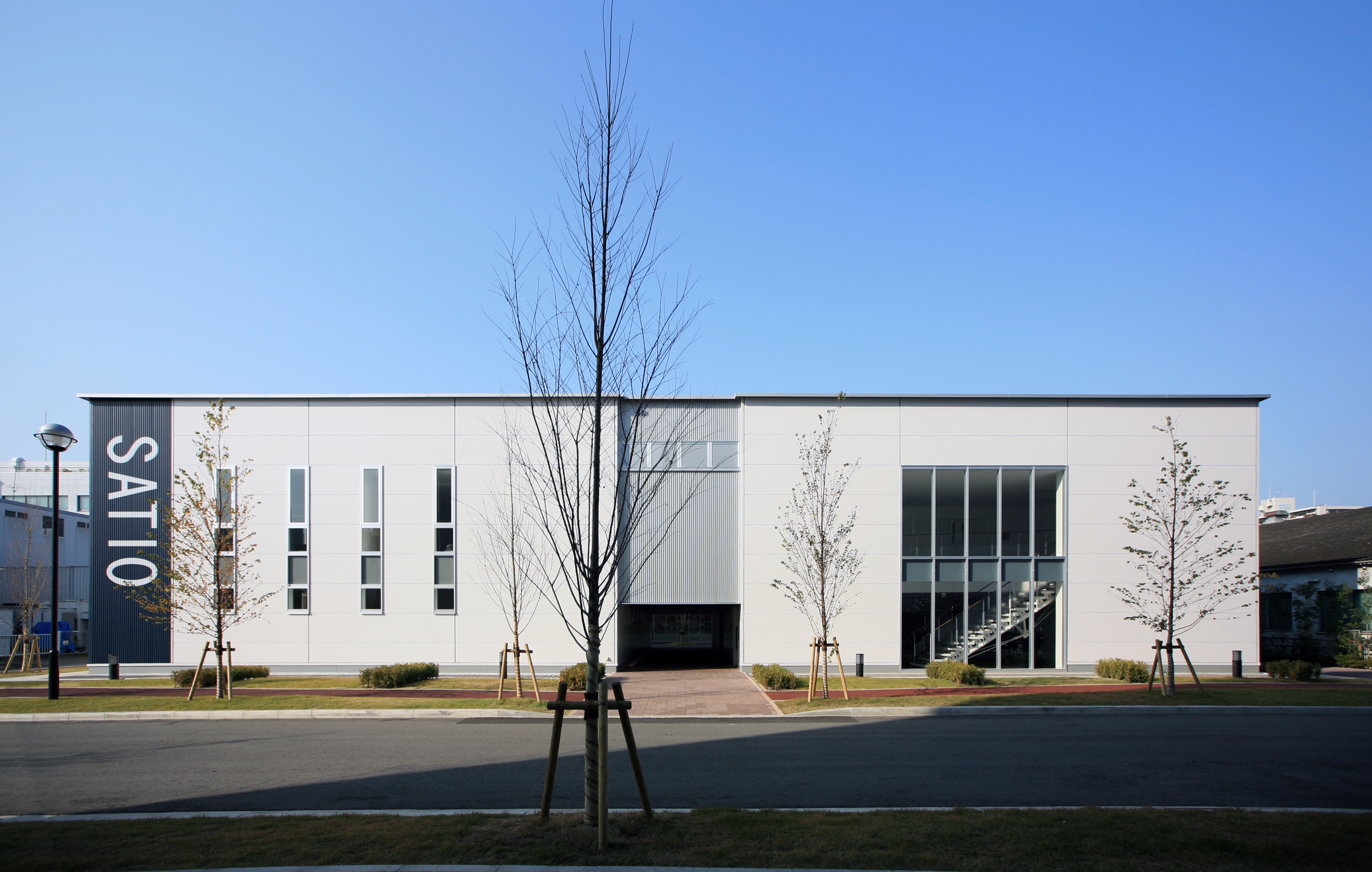 株式会社島津製作所W81・W82号館